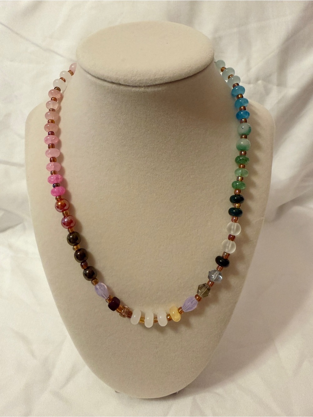 Multicolor Beaded Women's Necklace - Vibrant Rainbow Gem Style